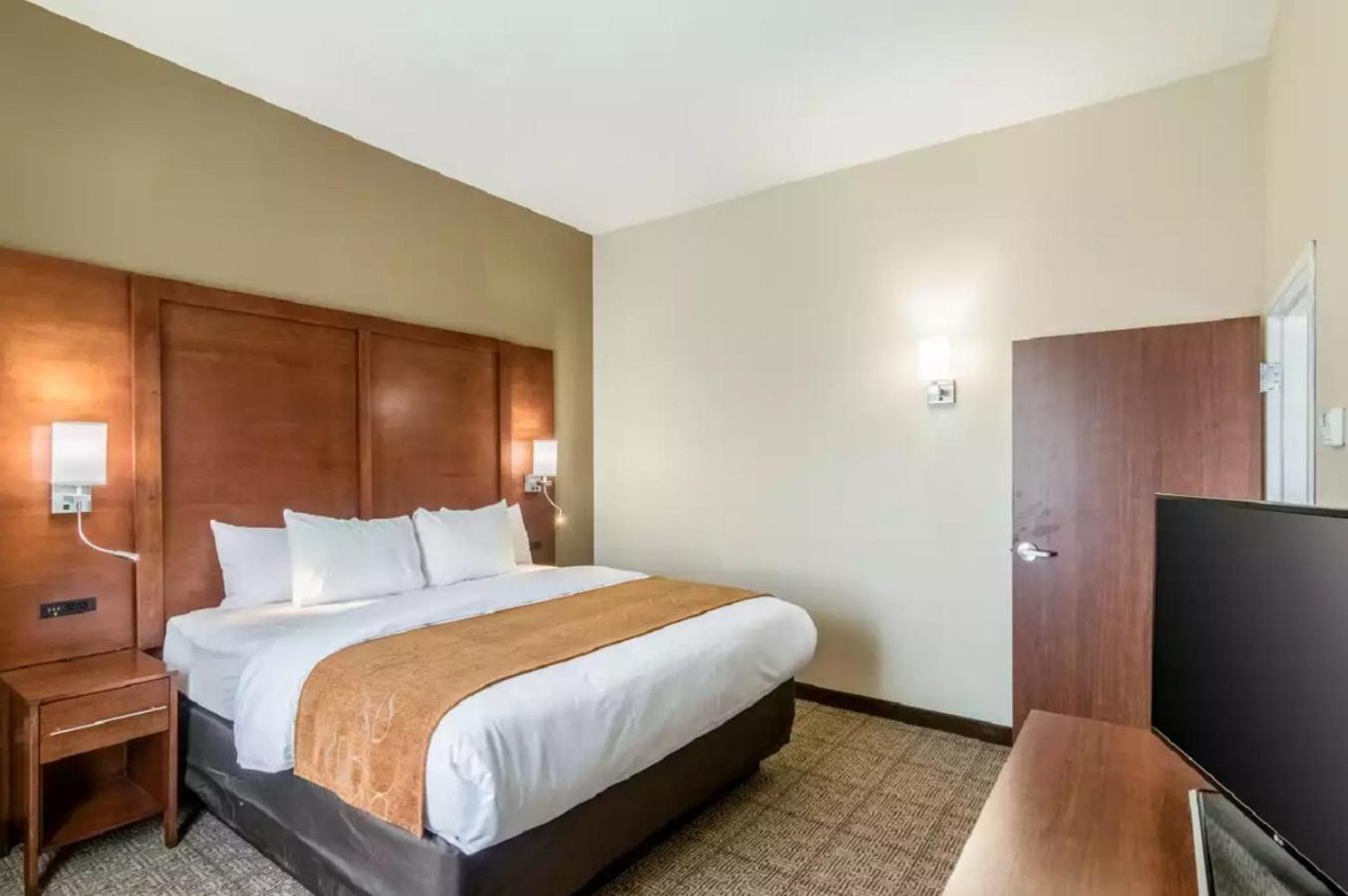 Comfort Suites Meridian And I-40 Oklahoma City Exterior foto