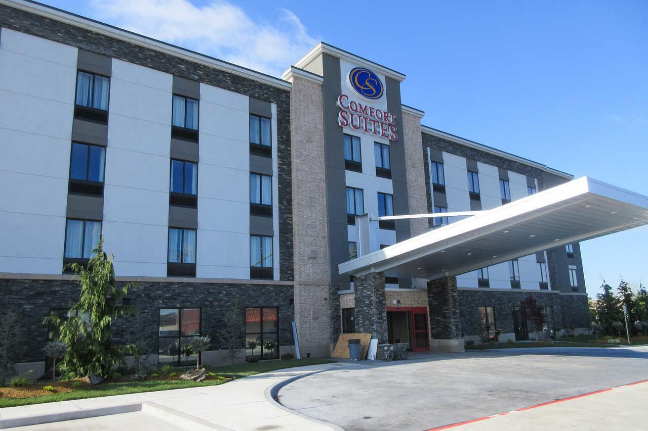 Comfort Suites Meridian And I-40 Oklahoma City Exterior foto